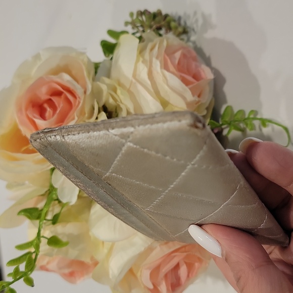 Authentic CHANEL card wallet - Picture 5 of 15